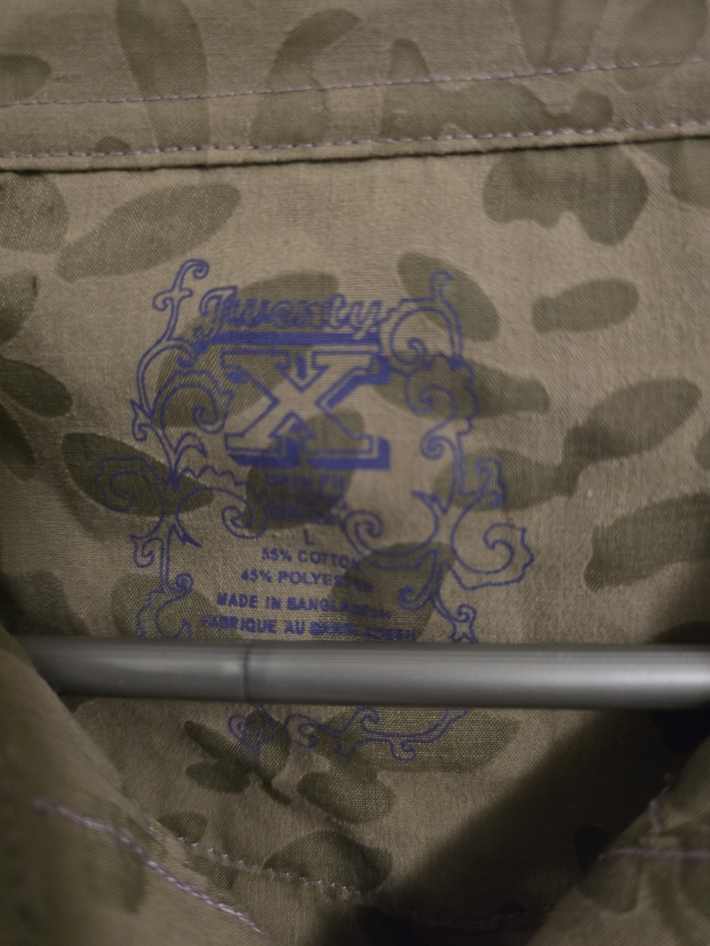 Casual Olive Short-Sleeve Button-Down Shirt with Leaf Print - Picture 2 of 6